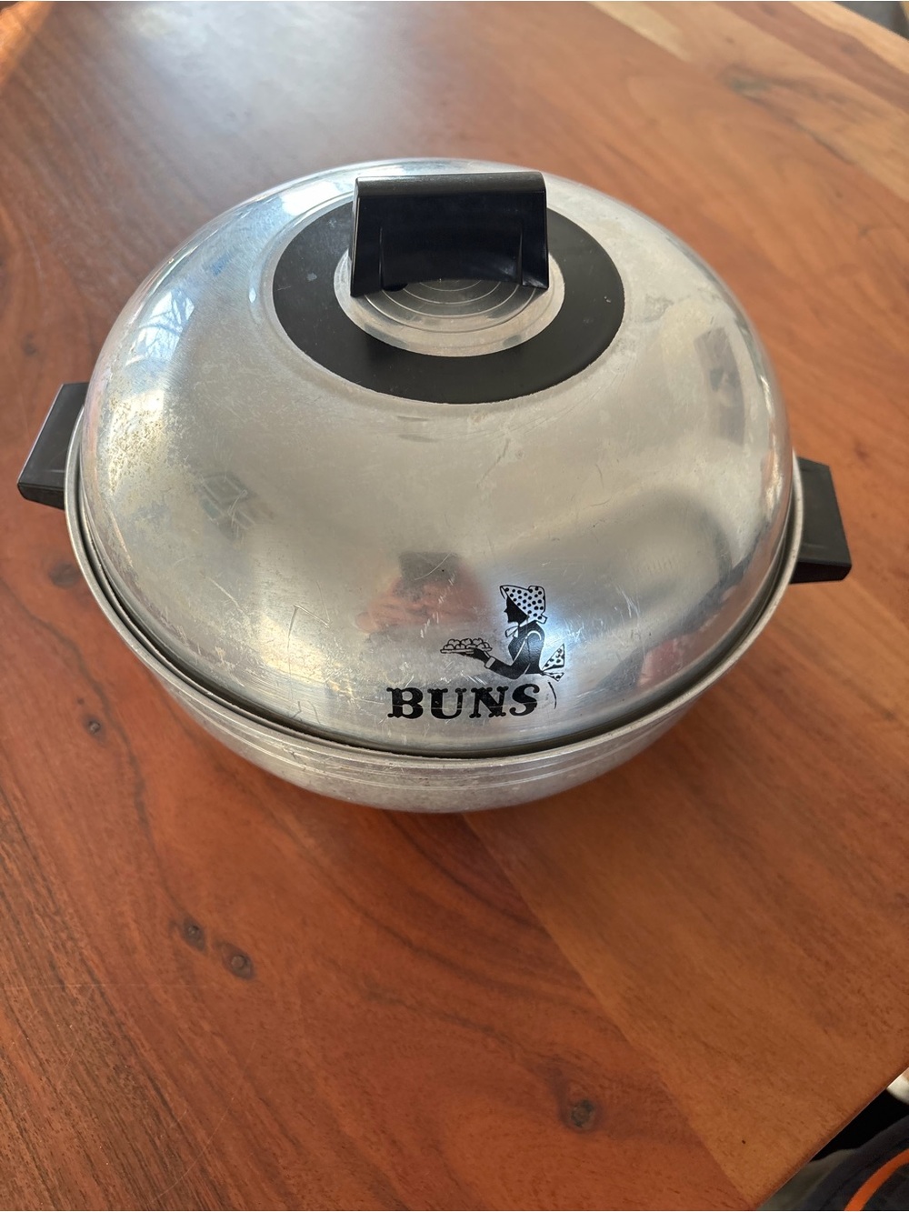 Aluminum Steamer Pot - Silver to keep buns warm on the table
